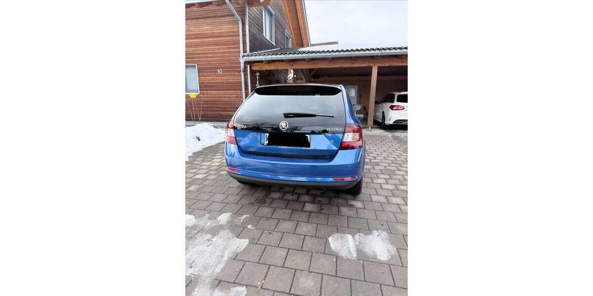 Skoda Rapid/Spaceback 103.000 km 9.200 &euro; Baden-Württemberg - Bonnd 79848