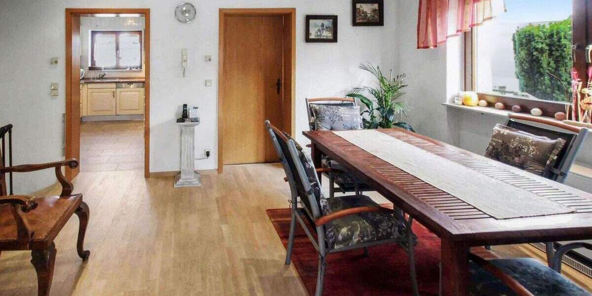 Doppelhaushälfte Karlsbad Langensteinbach - 5 Zimmer, 155 m&sup2;, 549.000&euro; | Angebot:25650683