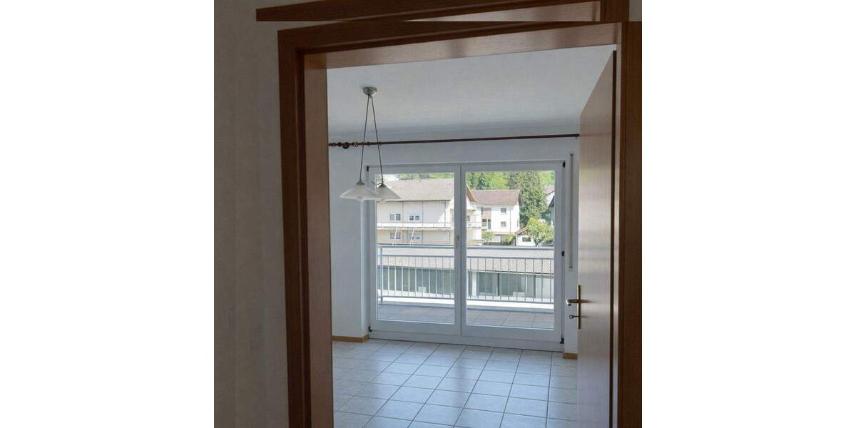 Etagenwohnung Sinzheim Ortsgebiet - 4 Zimmer, 105 m&sup2;, 349.000&euro; | Angebot:25695233