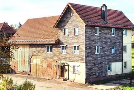 Haus Simmersfeld - OT OT - 7 Zimmer, 163 m&sup2;, 159.000&euro; | Angebot:25373459