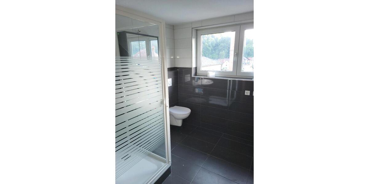 Maisonettenwohnung Bad Wildbad - 6 Zimmer, 140 m&sup2;, 1.600&euro; | Angebot:24110481