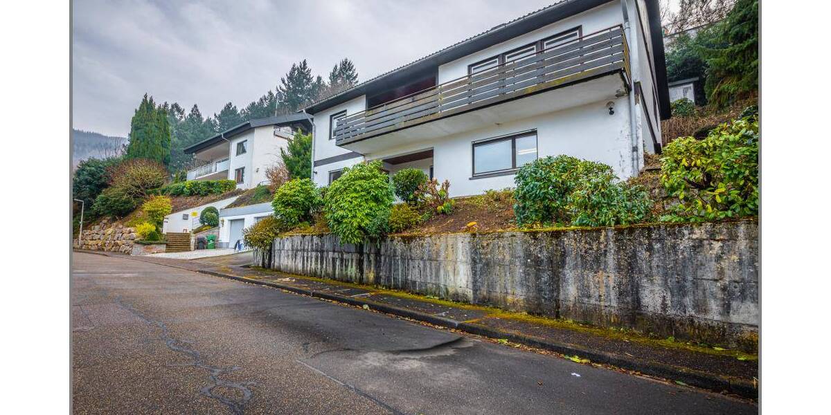 Mehrfamilienhaus, Wohnhaus Lauf - 8 Zimmer, 172 m&sup2;, 298.000&euro; | Angebot:25741684