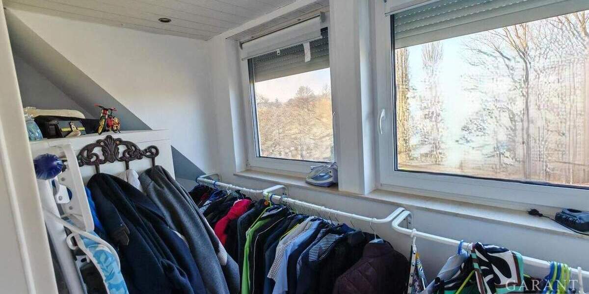 Einfamilienhaus Keltern Niebelsbach - 6 Zimmer, 180 m&sup2;, 650.000&euro; | Angebot:25707703