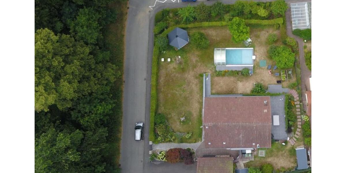 Mehrfamilienhaus, Wohnhaus Neuenbürg - 8 Zimmer, 246 m&sup2;, 820.000&euro; | Angebot:25940918