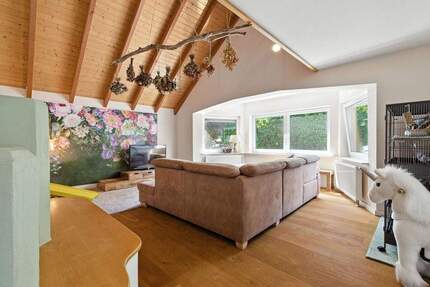 Haus Marxzell Pfaffenrot - 8 Zimmer, 234 m&sup2;, 580.000&euro; | Angebot:25728697