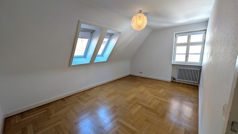 Maisonettenwohnung Ettlingen - 6 Zimmer, 172 m&sup2;, 2.200&euro; | Angebot:24015396