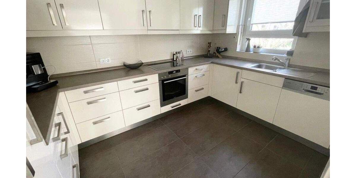 Etagenwohnung Oberkirch - 3 Zimmer, 106 m&sup2;, 1.270&euro; | Angebot:25662196