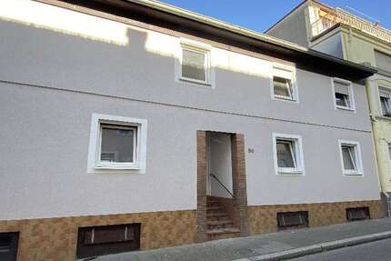Haus Baden-Baden Baden - 6 Zimmer, 175 m&sup2;, 2.200&euro; | Angebot:26671175