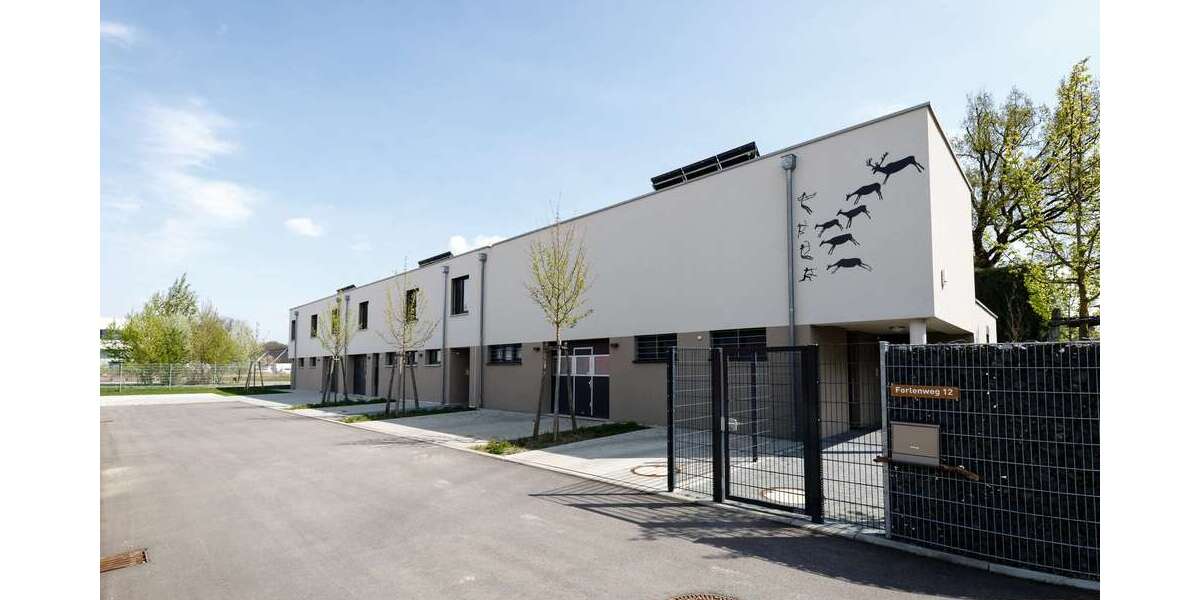 Modernes Reihenendhaus mit Wohn- und Gewerbeanteil + Garten, Garage & 3 Stellplätzen in Rheinstetten - Wohn- & Geschäftshaus Rheinstetten | Angebot:20367494