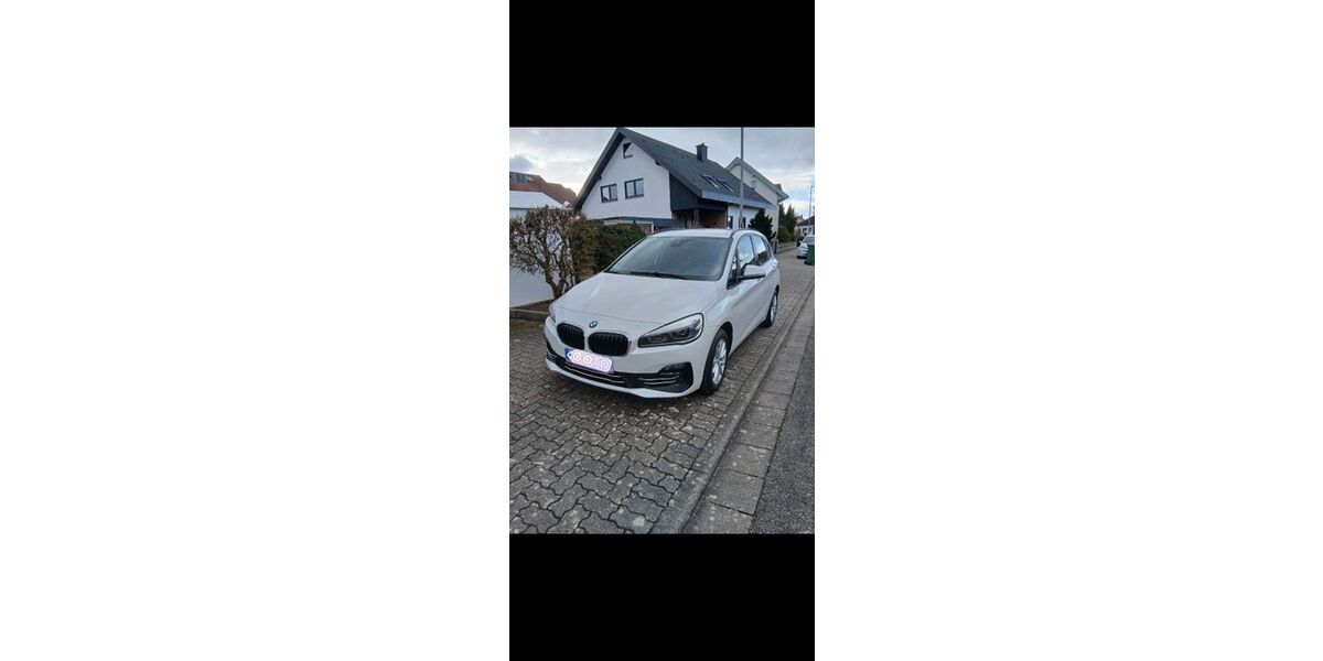 BMW 218 Active Tourer 99.000 km 12.500 &euro; Hagenbach 76767