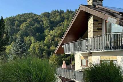 Haus Gernsbach - 8 Zimmer, 275 m&sup2;, 750.000&euro; | Angebot:25201350