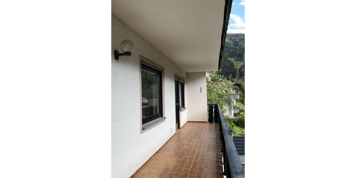 Etagenwohnung Forbach - 3 Zimmer, 115 m&sup2;, 1.030&euro; | Angebot:25892310