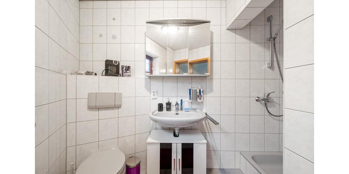 Einfamilienhaus Baden-Baden Lichtental - 7 Zimmer, 272 m&sup2;, 795.000&euro; | Angebot:25986815