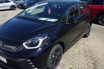 Honda Jazz 1.799 km 27.740 &euro; Ettlingen-Bruchhausen 76275