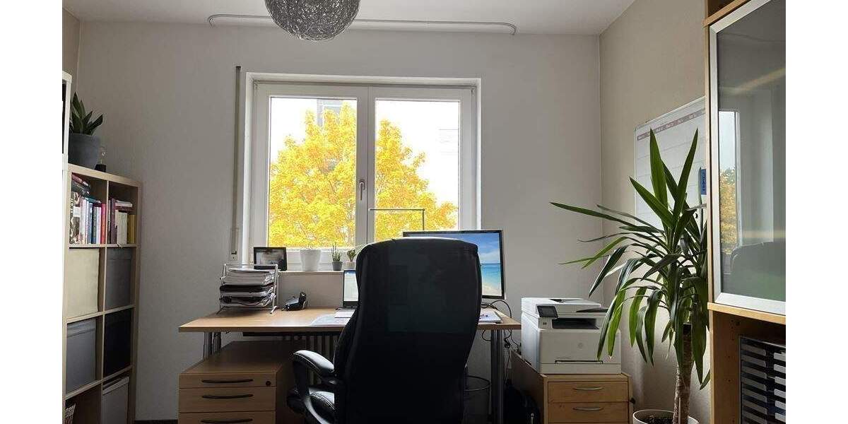 Etagenwohnung Baden-Baden Weststadt - 3 Zimmer, 300.000&euro; | Angebot:25740263