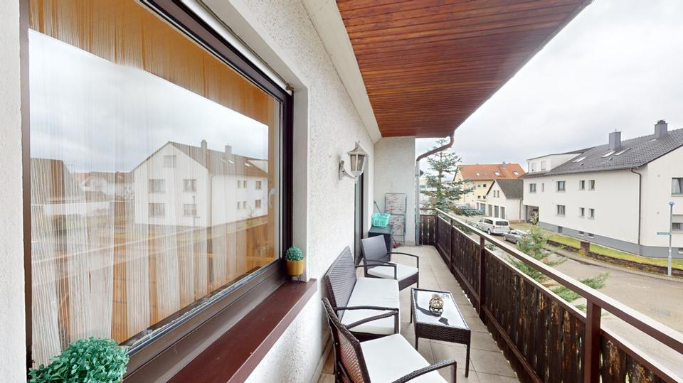 Etagenwohnung Durmersheim - 3 Zimmer, 89 m&sup2;, 1.000&euro; | Angebot:25919071