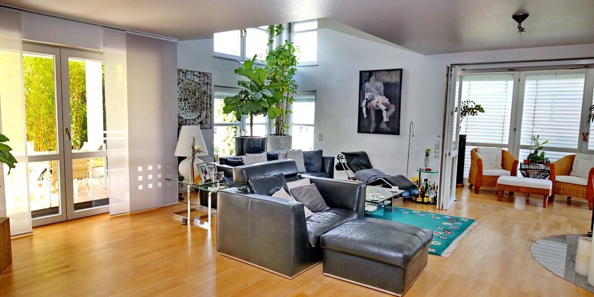 Exklusives Einfamilienhaus mit ELW in Traumlage - Zweifamilienhaus Sinzheim | Angebot:25419100