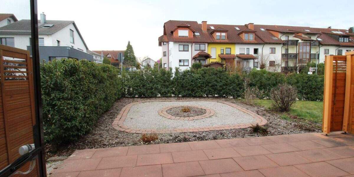 Doppelhaushälfte Karlsbad Langensteinbach - 5 Zimmer, 155 m&sup2;, 549.000&euro; | Angebot:25650683