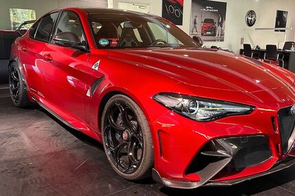 Alfa Romeo Giulia 16.000 km 239.900 &euro; Rastatt 76437