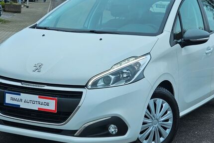 Peugeot 208 104.910 km 6.550 &euro; Sinzheim (Kartung) 76547
