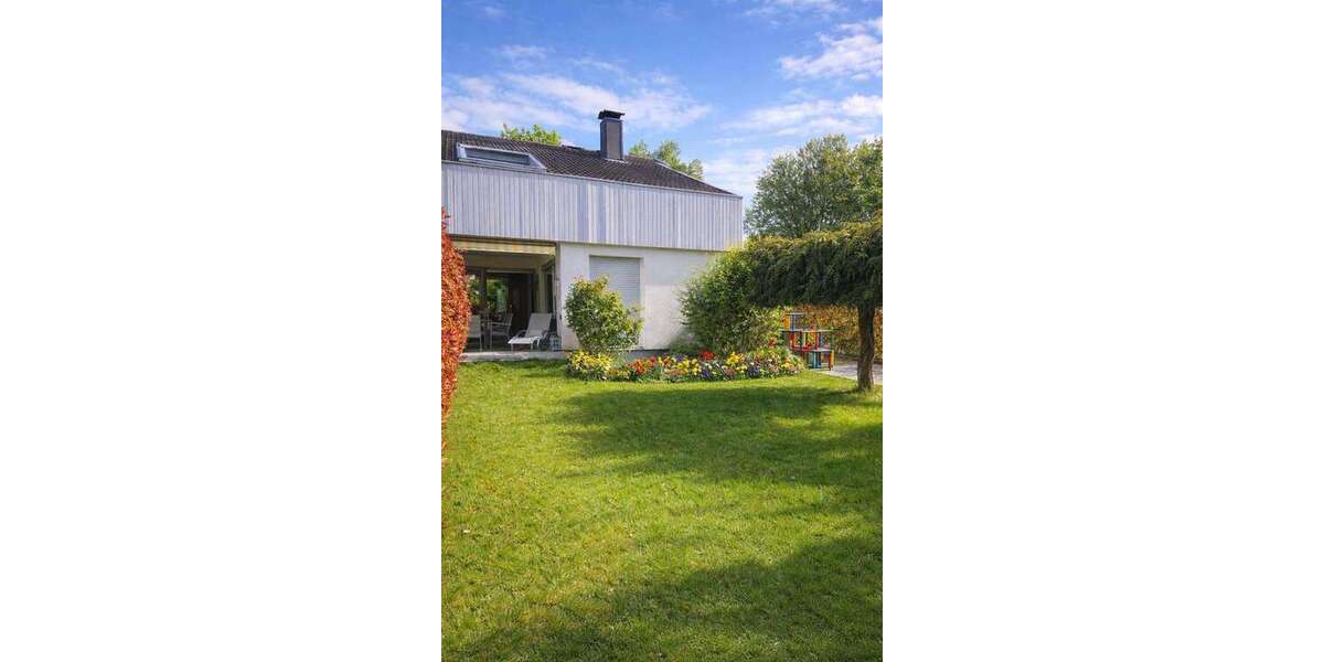 Einfamilienhaus Waldbronn - 6 Zimmer, 161 m&sup2;, 2.200&euro; | Angebot:24699569