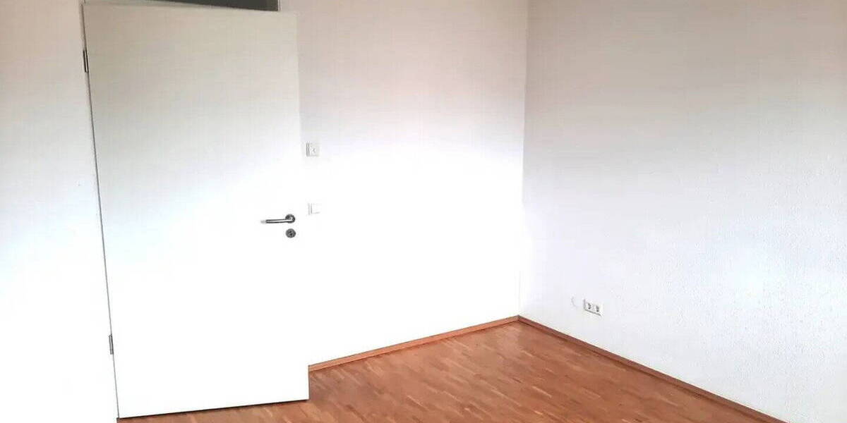 Etagenwohnung Iffezheim - 3 Zimmer, 70 m&sup2;, 320.000&euro; | Angebot:26023379