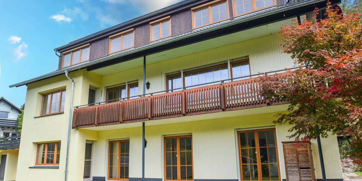 Einfamilienhaus Enzklösterle - 11 Zimmer, 363 m&sup2;, 648.500&euro; | Angebot:23678552