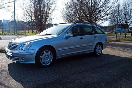 Mercedes-Benz C 200 348.400 km 2.900 &euro; Bietigheim 76467