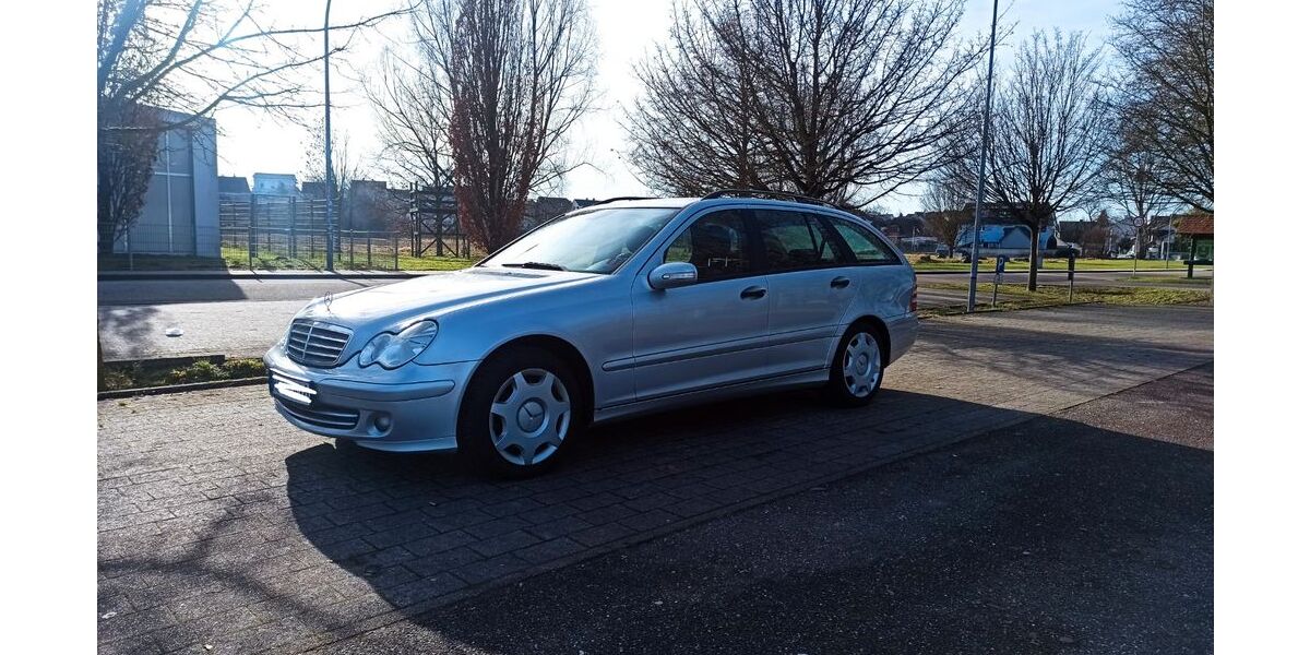 Mercedes-Benz C 200 348.400 km 2.900 &euro; Bietigheim 76467