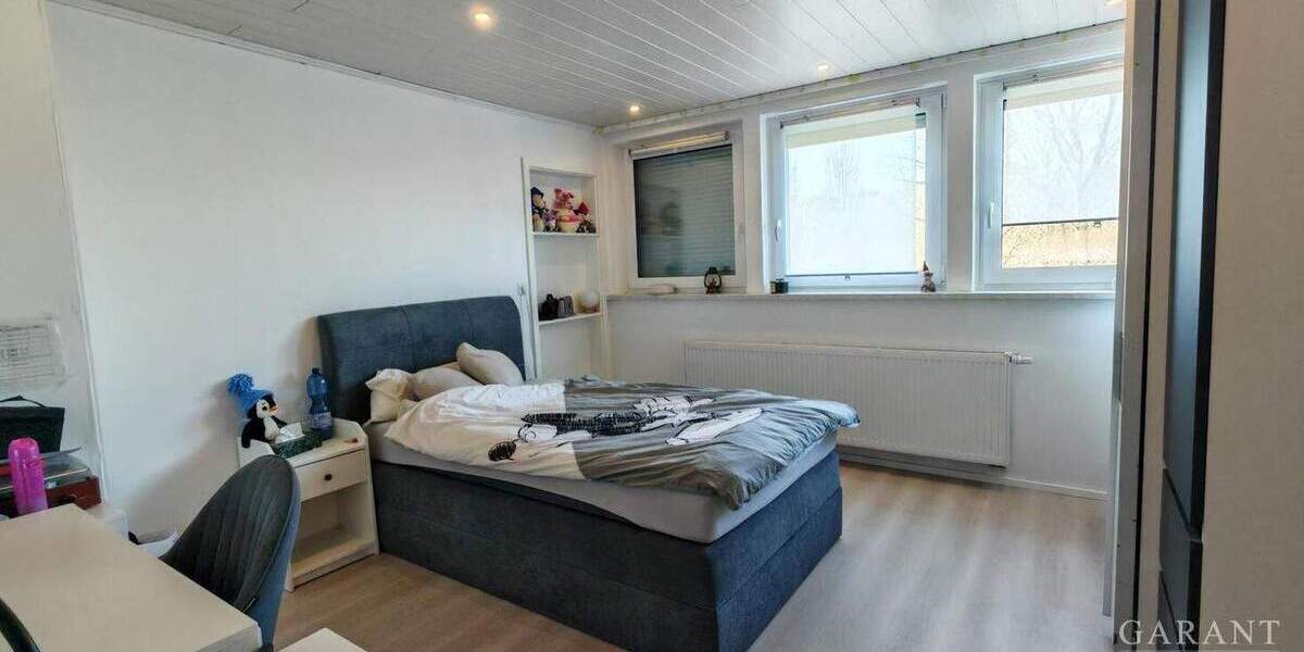 Einfamilienhaus Keltern Niebelsbach - 6 Zimmer, 180 m&sup2;, 650.000&euro; | Angebot:25707703