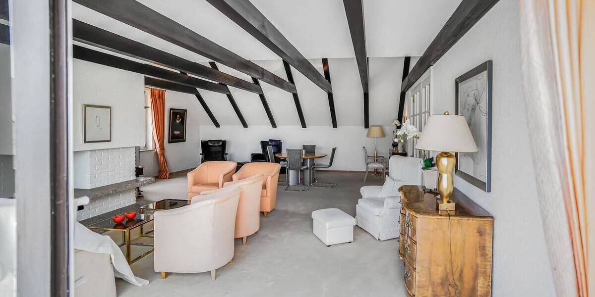 Etagenwohnung Baden-Baden Innenstadt - 4 Zimmer, 156 m&sup2;, 725.000&euro; | Angebot:25666701