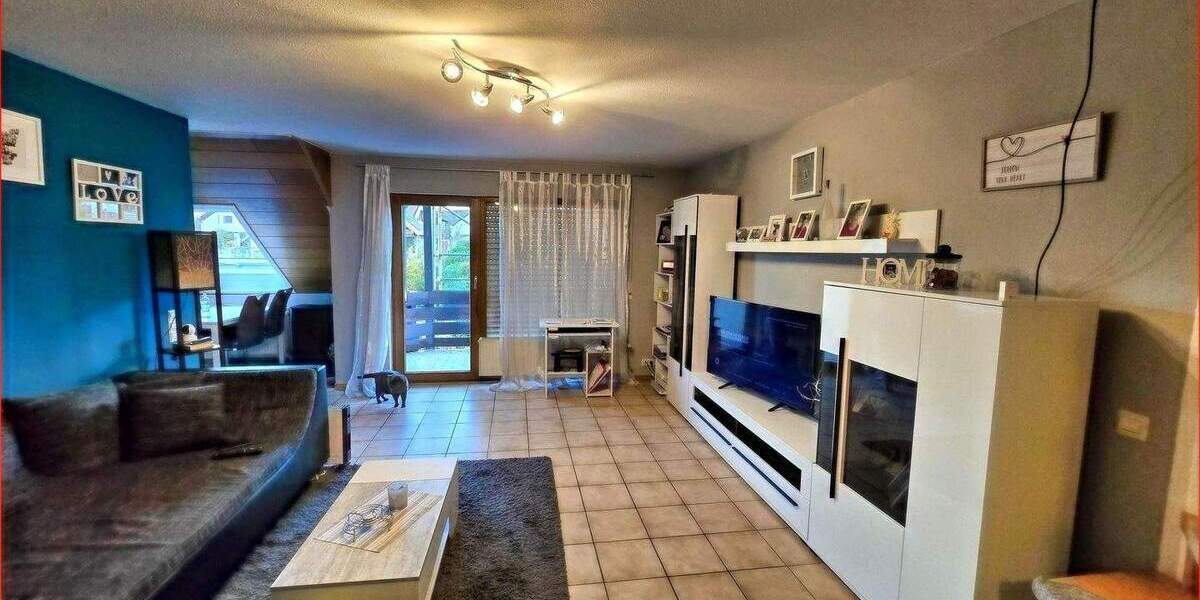 Etagenwohnung Karlsbad Langensteinbach - 5 Zimmer, 98 m&sup2;, 980&euro; | Angebot:25937584