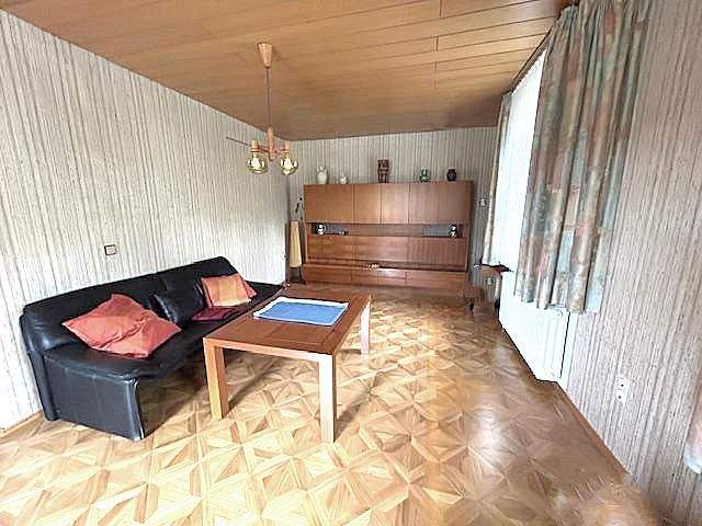 Einfamilienhaus Neuenbürg - 6 Zimmer, 161 m&sup2;, 395.000&euro; | Angebot:25877495