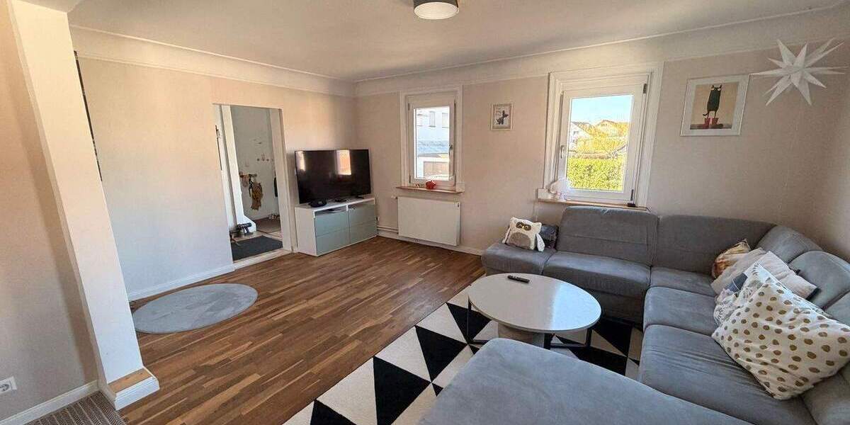 Doppelhaushälfte Straubenhardt Conweiler - 2 Zimmer, 112 m&sup2;, 310.000&euro; | Angebot:25692839