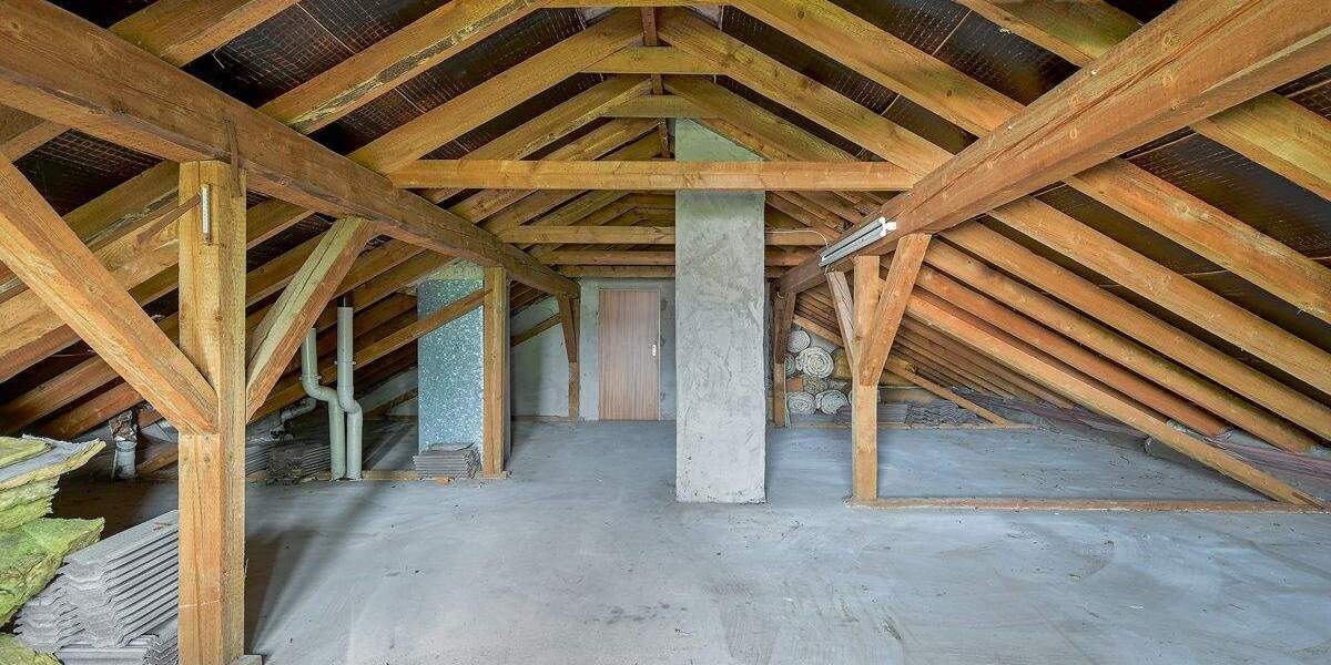 Mehrfamilienhaus, Wohnhaus Waldbronn / Reichenbach Reichenbach - 7 Zimmer, 197 m&sup2;, 515.000&euro; | Angebot:25769168