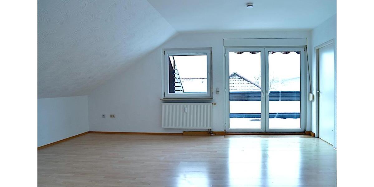 Dachgeschoßwohnung Baden-Baden Lichtental - 2 Zimmer, 63 m&sup2;, 710&euro; | Angebot:25721451