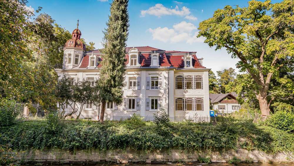 Etagenwohnung Baden-Baden Baden - 5 Zimmer, 191 m&sup2;, 3.300&euro; | Angebot:25998532