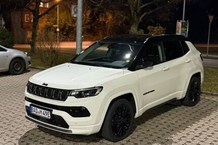 Jeep Compass 79.800 km 19.900 &euro; Baden-Baden 76534
