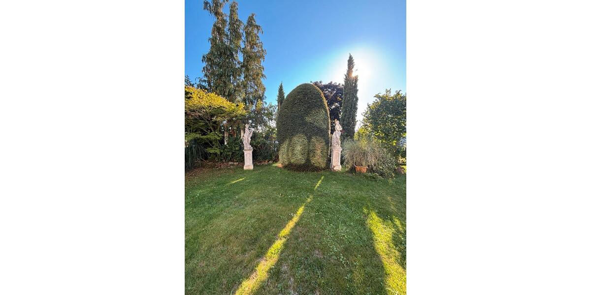 Villa Rastatt - 9 Zimmer, 1.350.000&euro; | Angebot:23007433