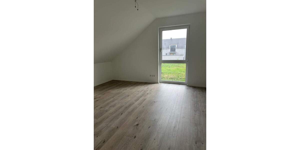 Einfamilienhaus Gaggenau - 5 Zimmer, 141 m&sup2;, 2.200&euro; | Angebot:25797712