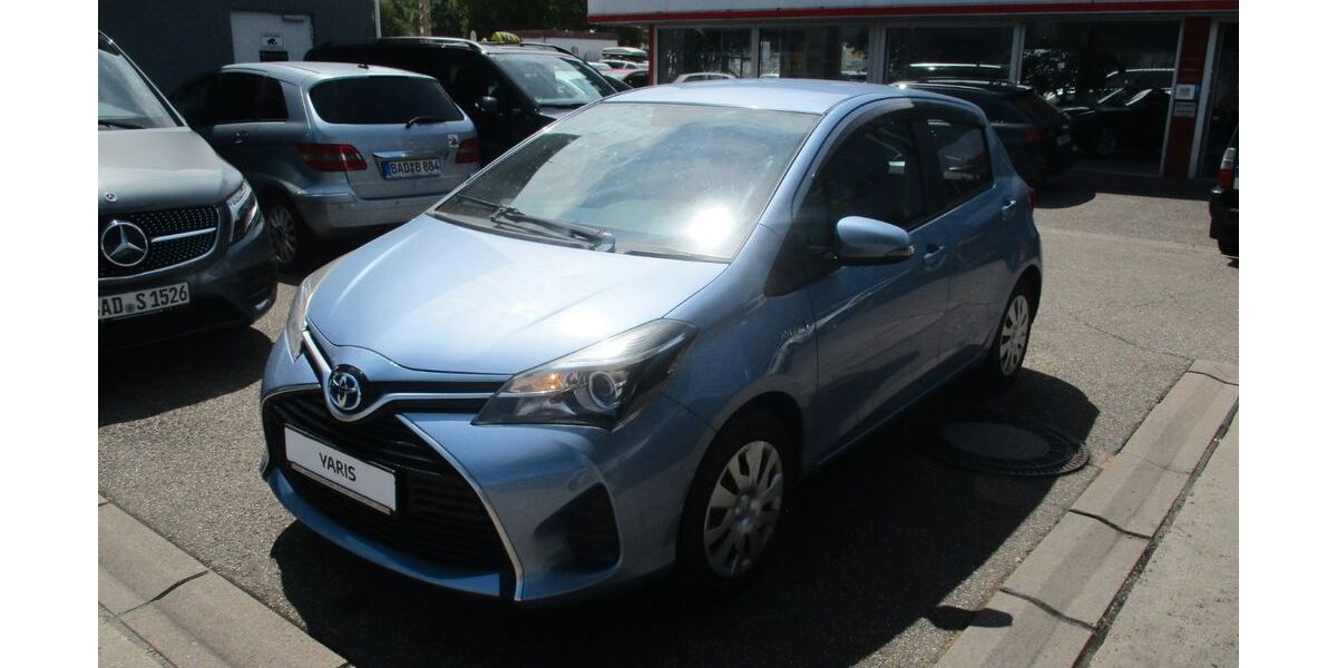 Toyota Yaris 65.000 km 13.490 &euro; Baden-Baden 76532