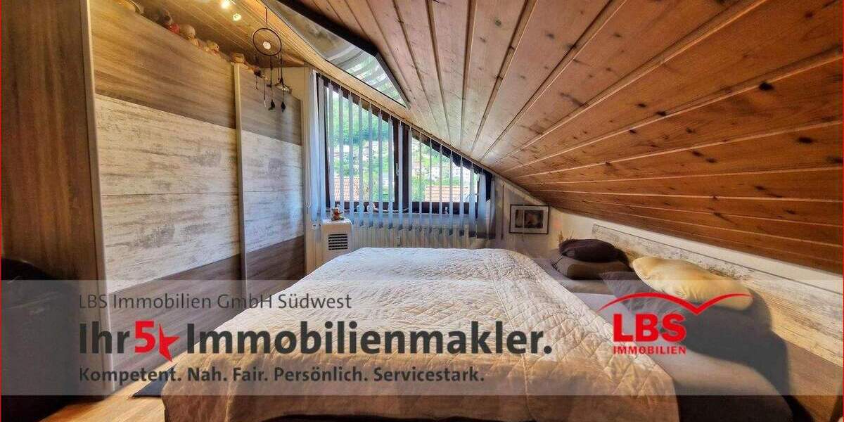 Etagenwohnung Bad Wildbad - 3 Zimmer, 62 m&sup2;, 159.000&euro; | Angebot:25665811