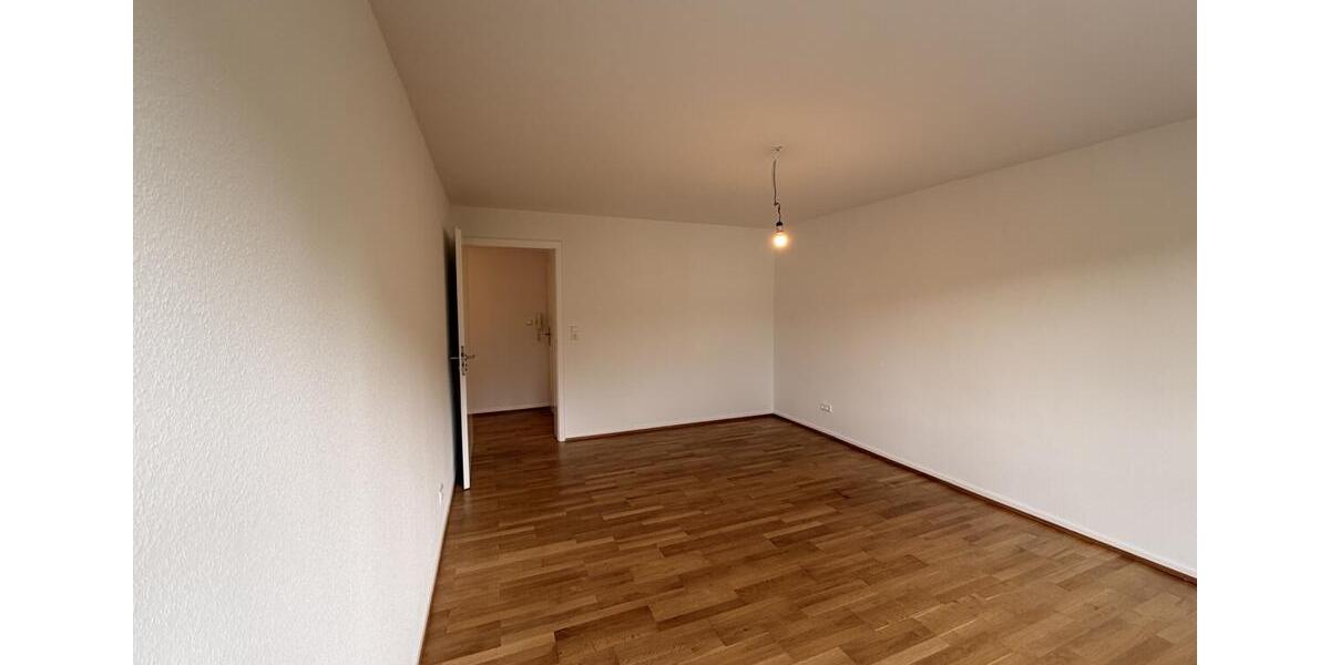 Erdgeschoßwohnung Baden-Baden Balg - 4 Zimmer, 96 m&sup2;, 1.100&euro; | Angebot:26648058