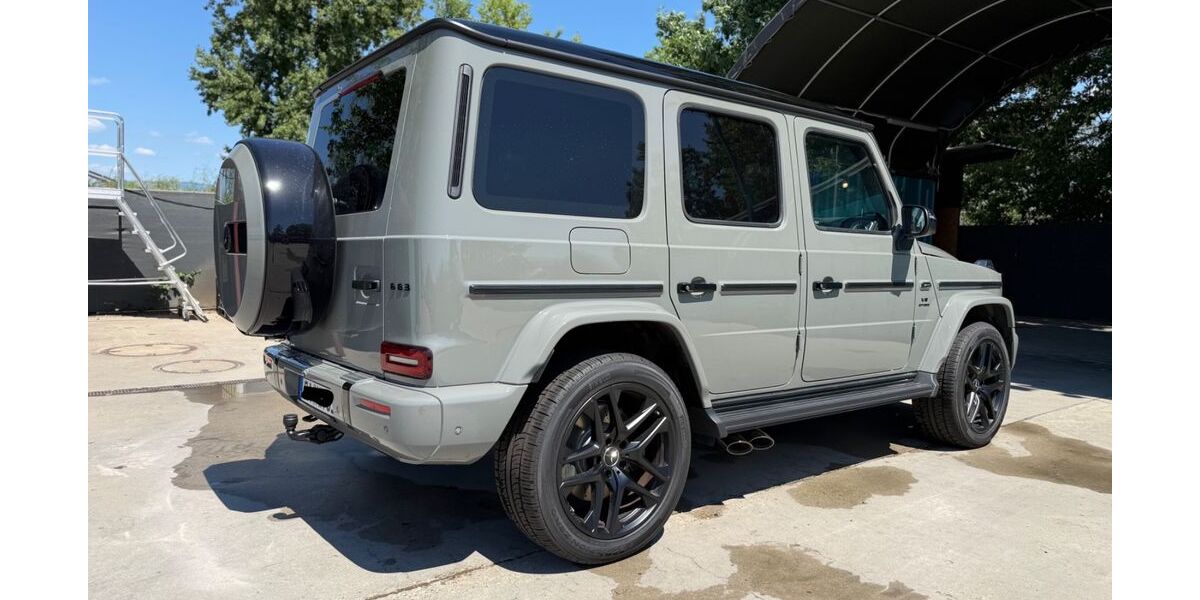 Mercedes-Benz G 63 AMG 2.806 km 230.400 &euro; Bietigheim 76467