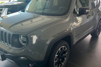 Jeep Renegade 2.500 km 36.990 &euro; Rastatt 76437