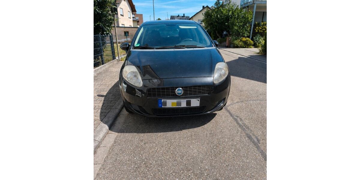 Fiat Grande Punto 164.220 km 2.790 &euro; Sinzheim 76547
