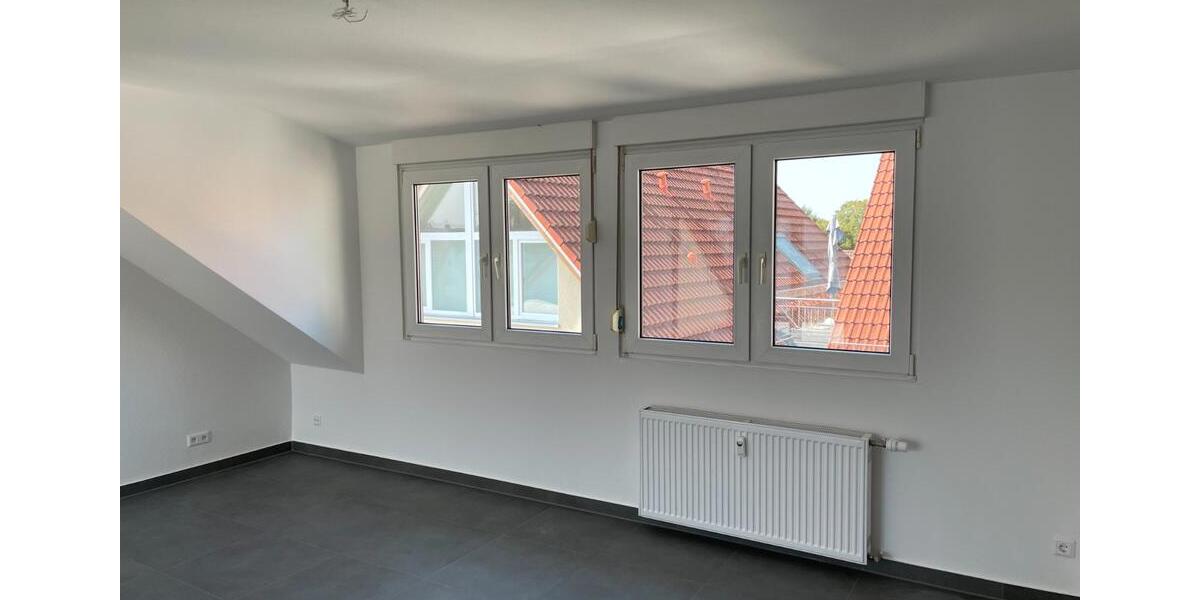 Dachgeschoßwohnung Rheinstetten - 3 Zimmer, 99 m&sup2;, 1.050&euro; | Angebot:26670366
