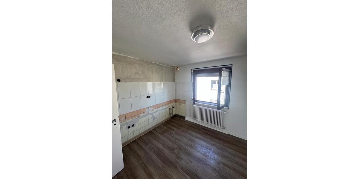 Etagenwohnung Achern - 3 Zimmer, 72 m&sup2;, 800&euro; | Angebot:25498363