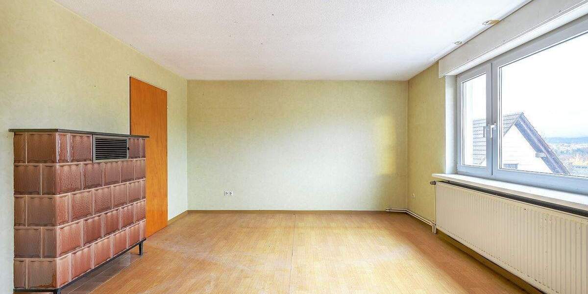 Mehrfamilienhaus, Wohnhaus Marxzell / Burbach Burbach - 7 Zimmer, 209 m&sup2;, 299.500&euro; | Angebot:25814994