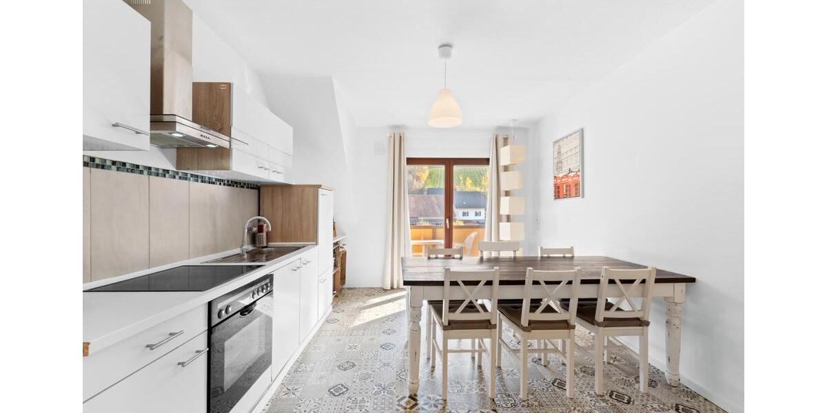 Dachgeschoßwohnung Oberkirch - 3 Zimmer, 92 m&sup2;, 239.000&euro; | Angebot:26029600